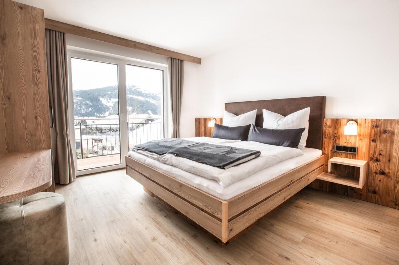 Haus Fellhorn - Ferienwohnungen Riezlern Exterior foto